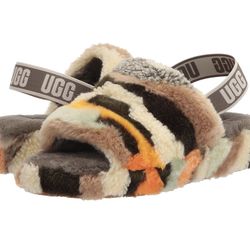 UGG Women's Fluff Yeah Slide Cali Collage Slipper Size 9