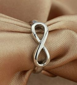 (Local) Silver Infinity Ring, Size 8
