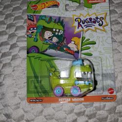 Hotwheels Rugrats Reptar Wagon