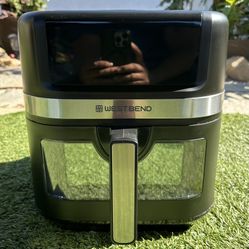 West Bend 7 qt Air Fryer, Black with 13 One-Touch Presets