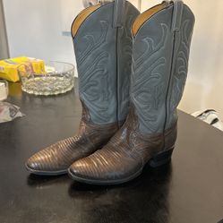 Cowboy Boots 