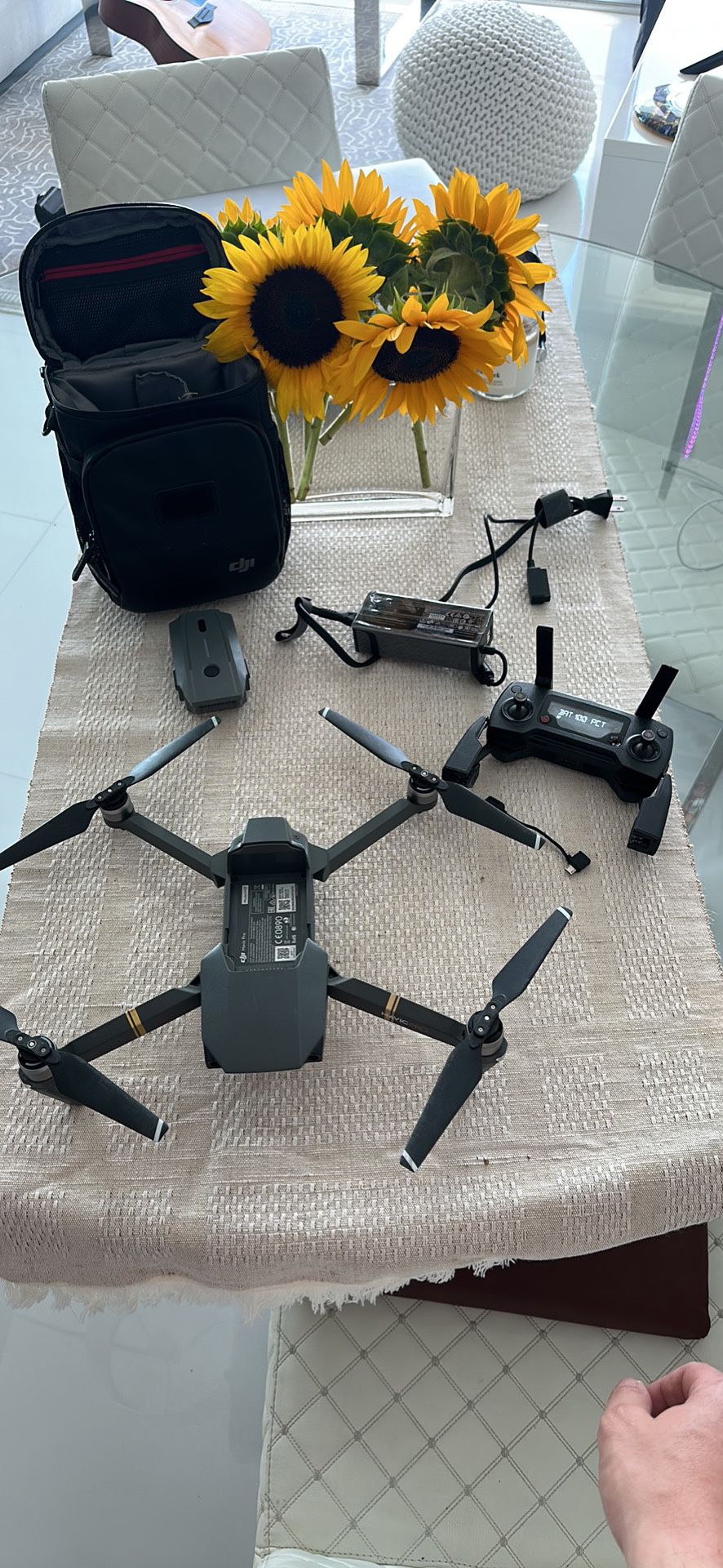 DJI MAVIC PRO Drone - Quadcopter with Long distance Remote controller GL200A