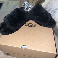 UGG SLEEPERS WOMENS SIZE 5