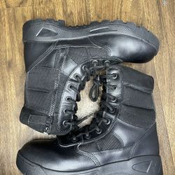Snow Boots