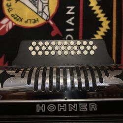 Hohner Panther, Pantera, Acordeon. Accordion.