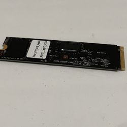 8 TB NVMe SSD no heatsink, bare drive