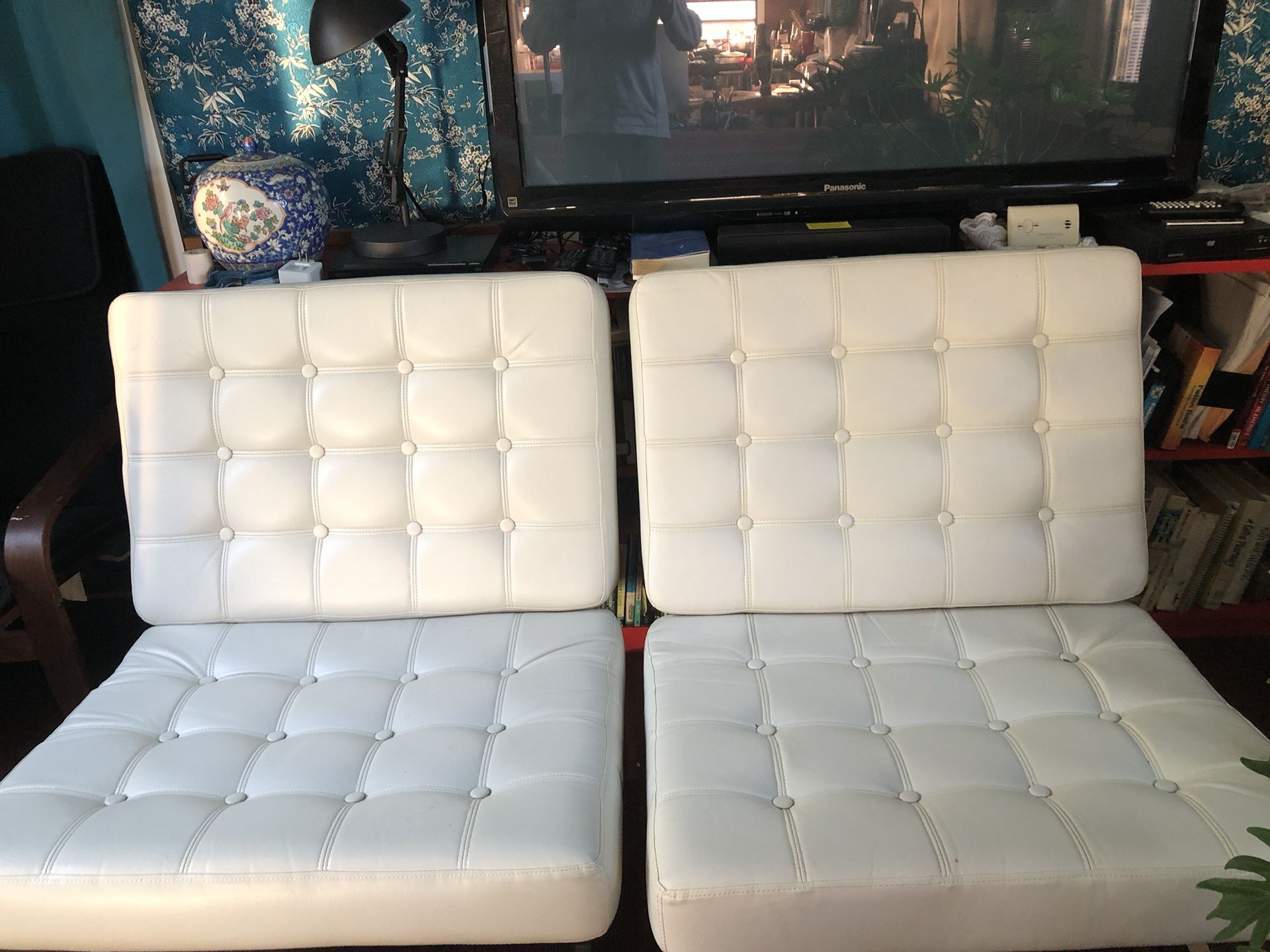Modern White Chairs