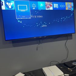 White Ps4 For 140 *Working With 50 Online Games*