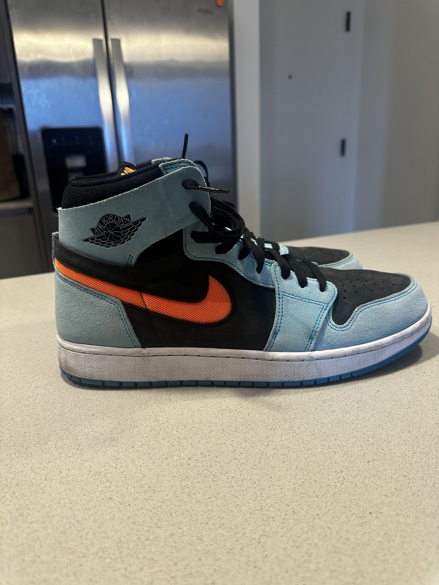 Jordan 1 Teal/orange Size 13 Men