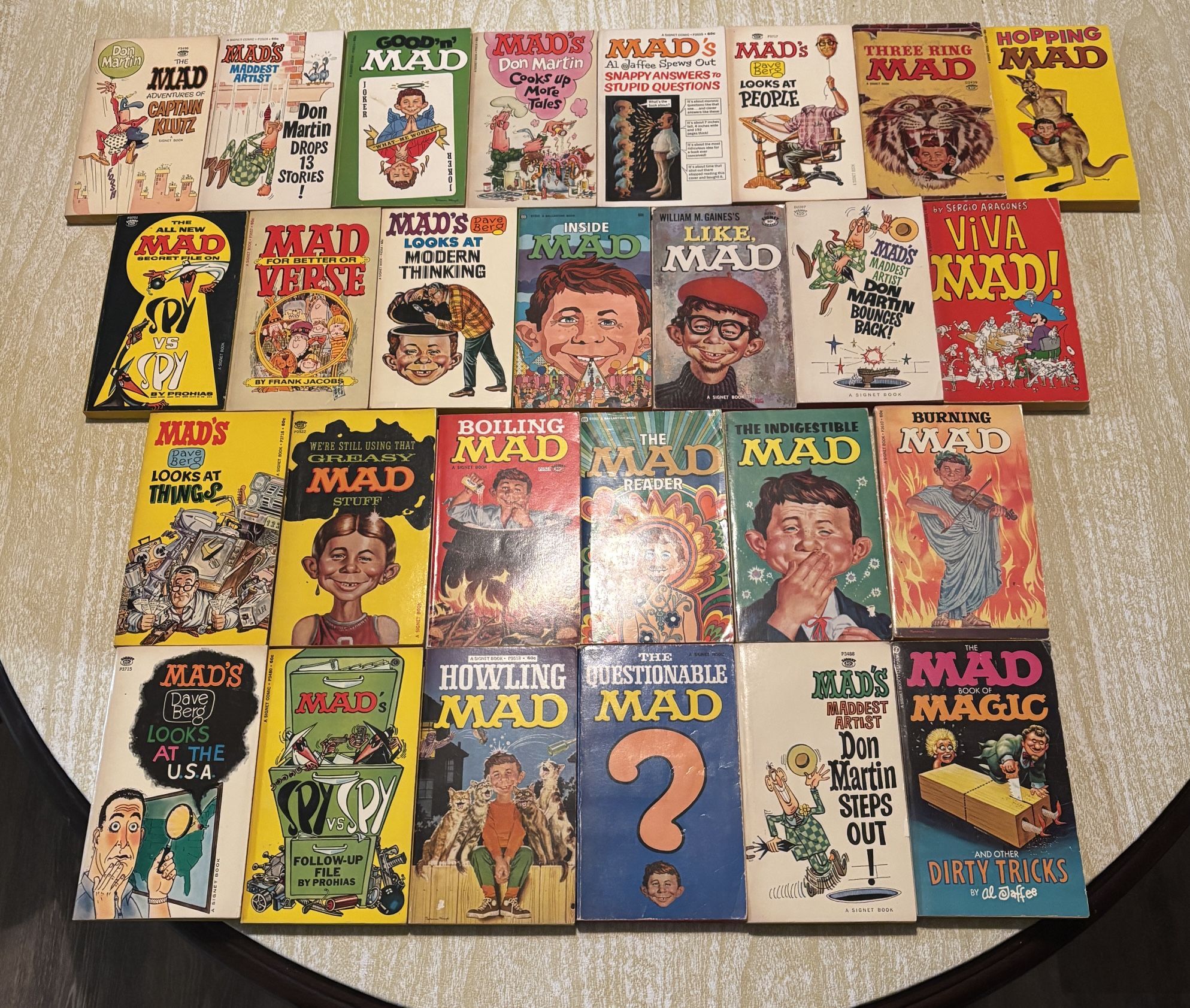 Vintage 27 Book Lot MAD MAGAZINE Paperbacks Books From 1960s