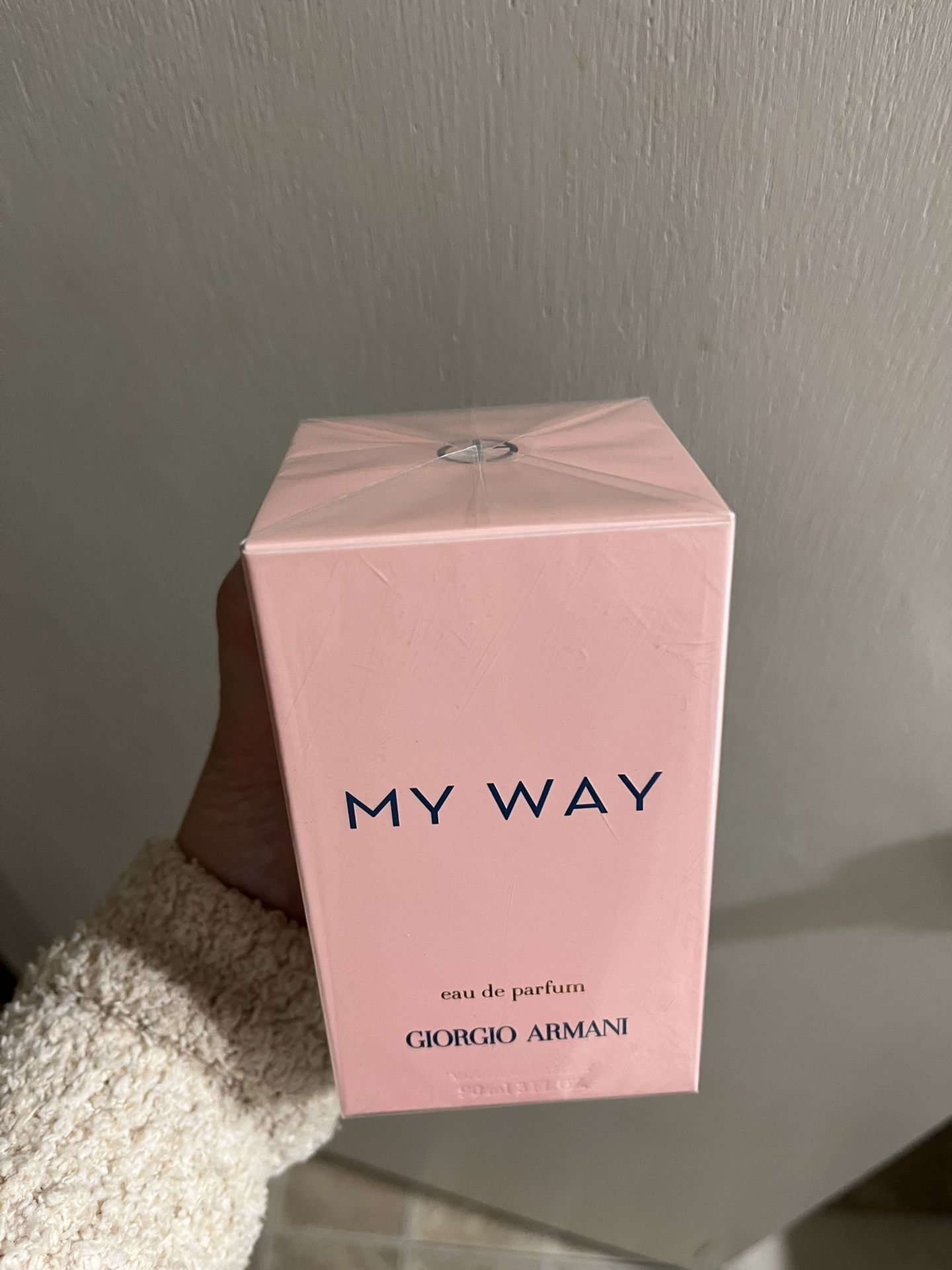 Giorgio Armani Womens Perfume 