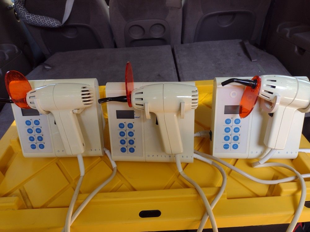 3 Kerr Optilux 501 Dental Curing Light