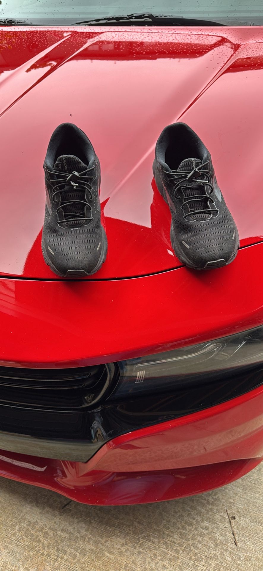 Brooks Ghost 13 10.5 All Black
