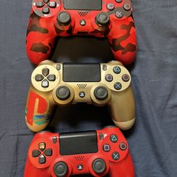 3 functional Ps4 Controllers 