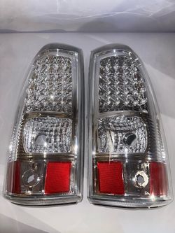 03-06 Chevy Silverado Chrome Housing LED Taillights