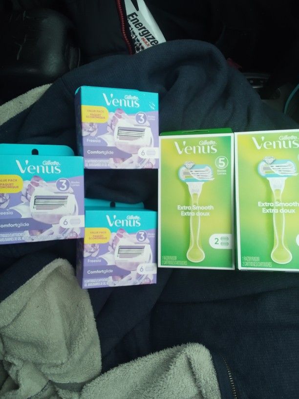 Venus Razors And Cartridges Make An Offer