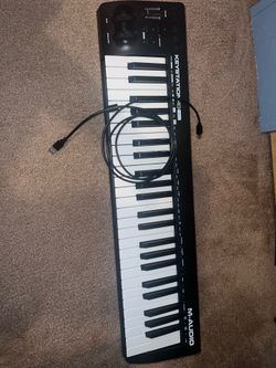 M-Audio Keystation 49 MK3 MIDI Keyboard (USB cable included)