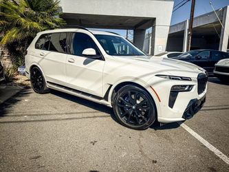2024 BMW X7