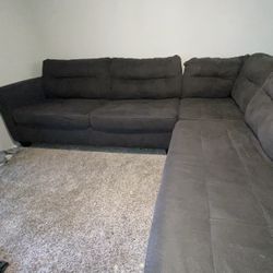 Sectional Sofa 