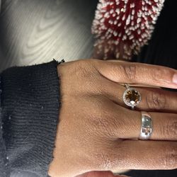 ENGAGEMENT RING/WEDDING RING 5.5