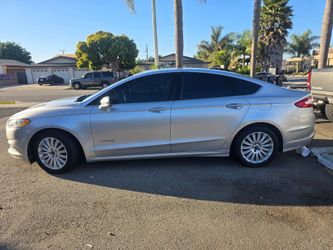 2014 Ford Fusion Hybrid