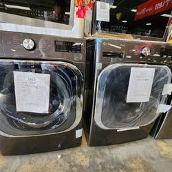 LG Washer And Dryer Set