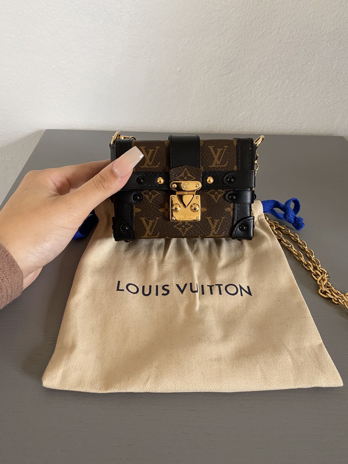 Essential trunk Louis Vuitton mini bag