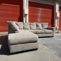 FREE DELIVERY! - Beautiful Comfy Tan Sectional Sofa Couch