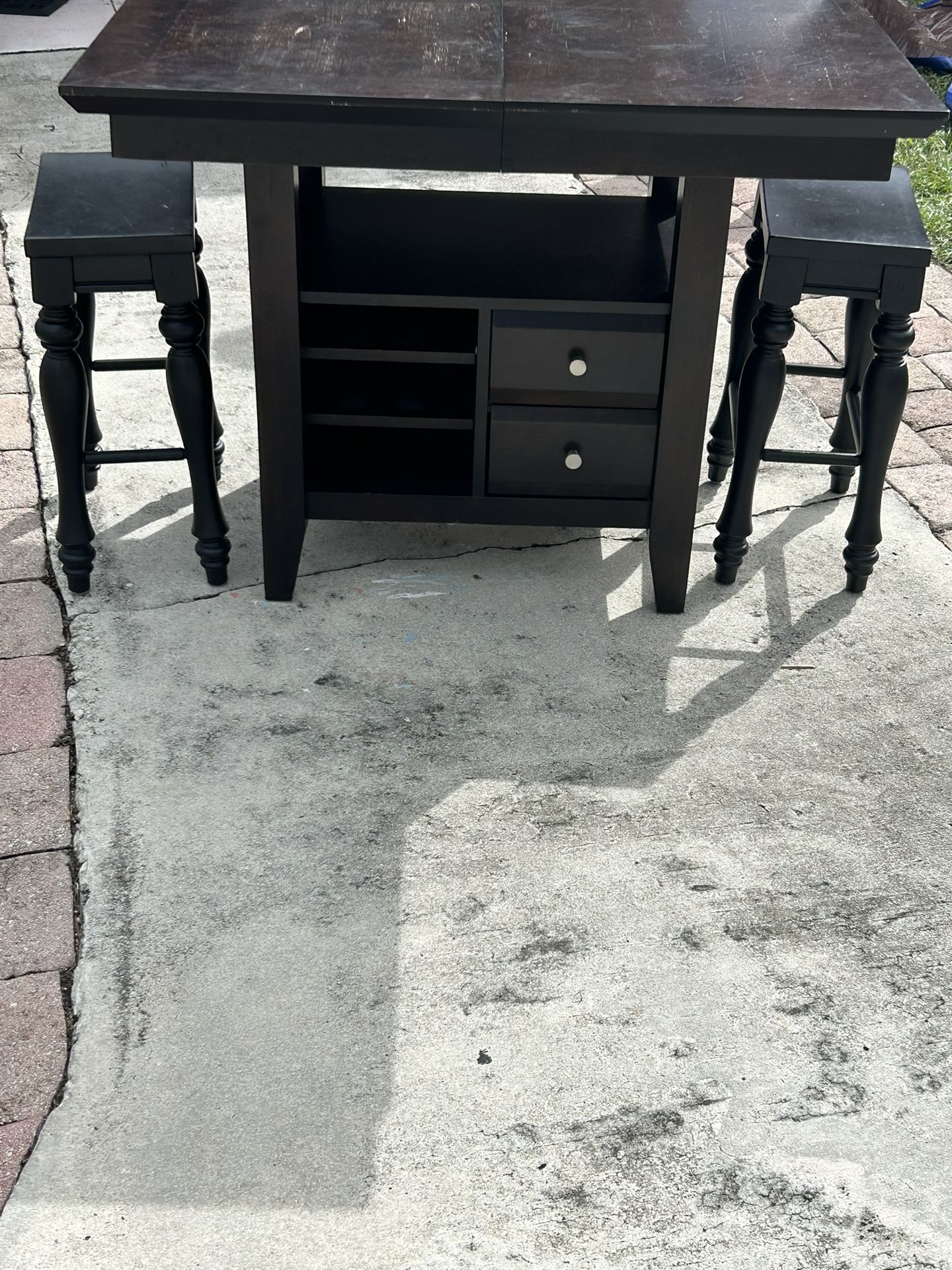 Table With Sleeve