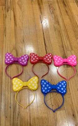 Brand new plastic light up little girls Minnie Mouse ears