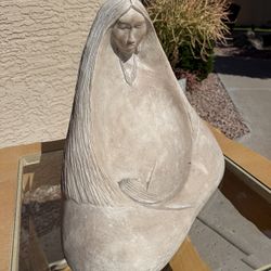 1983 La Madre sculpture from the Acoma Series