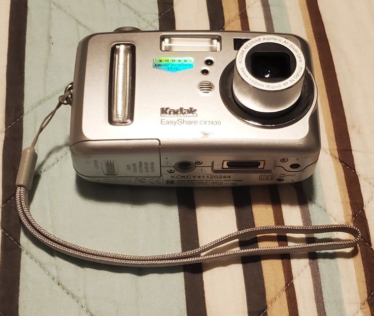 Kodak EasyShare CX7430 4.0MP Digital Camera - Silver