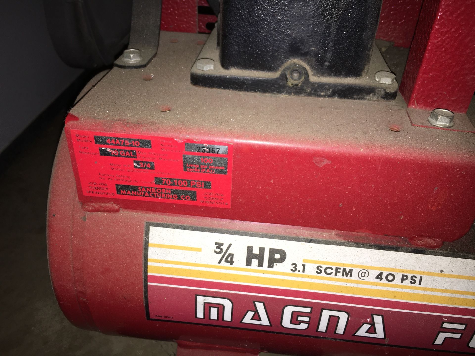 SANBORN 3/4HP MAGNA FORCE AIR COMPRESSOR, 10 GALLON CAPACITY WITH 100 PSI MAX. MODEL# 44A75-10
