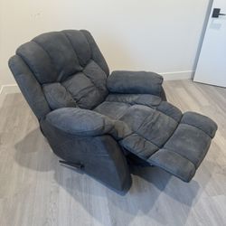 Recliner 