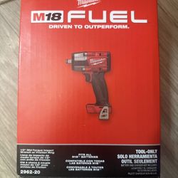 Milwaukee Impact Wrench 