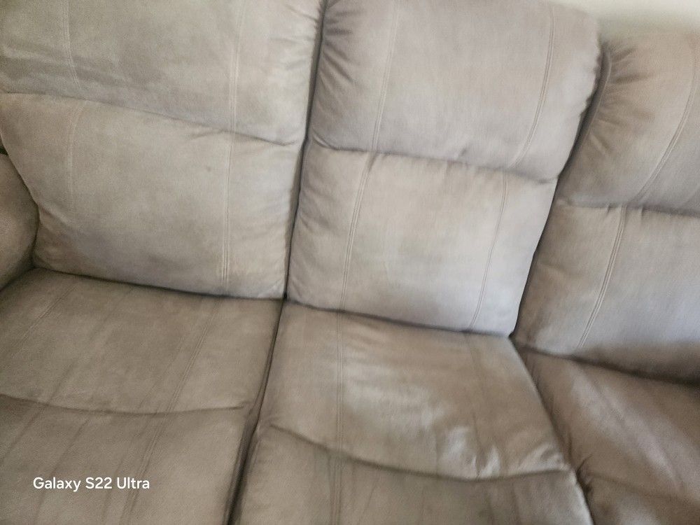 Lazyboy Reclining Couch 