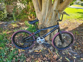 Clean bmx 20 inch wheel bike