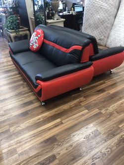 Black red couch and Loveseat $39 down
