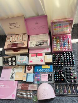 Beetles Huge Nail Bundle Set 💅 UV Lamp + Gel Polish + Nail Tips + Foils + Builder Gel Kit
