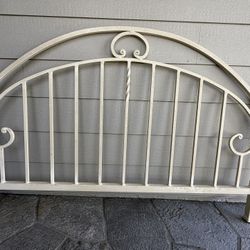 Vintage Ethan Allen Wrought Iron Hoop Headboard & Footboard, Frame (Full Size)