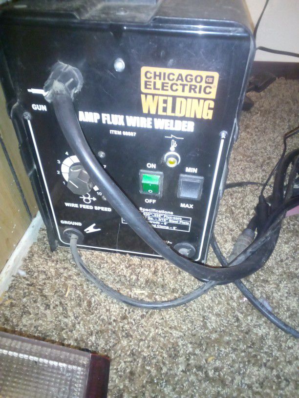 Wallder Chicago Wire Welder 
