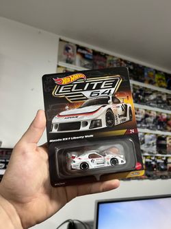 Hot Wheels Elite 64 Mazda rx-7 liberty walk