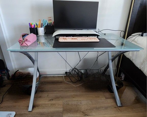 Glass TABLE/DESK