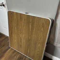Folding Table 