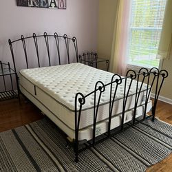 Pier 1 Full-Queen Bed Set W Night Tables