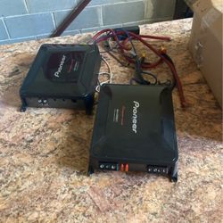 Car, Audio Amps 100.00 Each