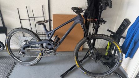Evil Insurgent MX Park bike