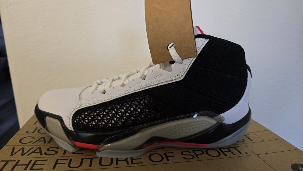 Air Jordan 38 XXXVIII Size 9.5 Men's