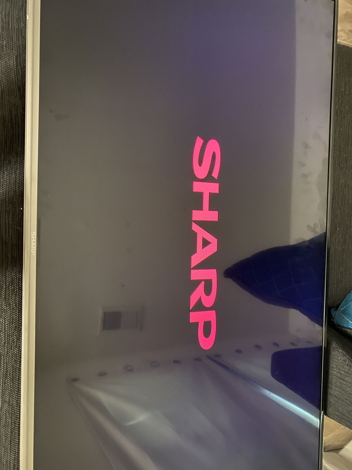 50” SHARP