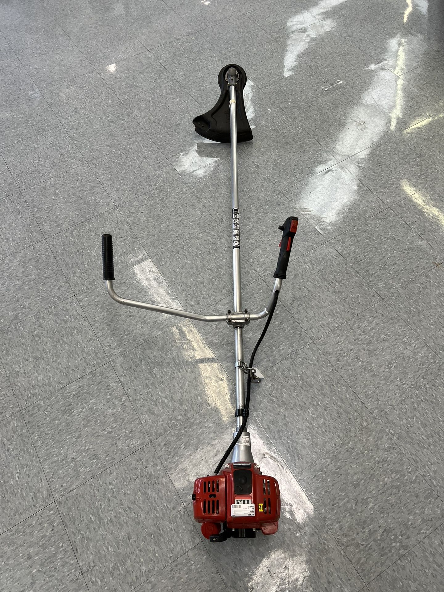 Shindaiwa String Trimmer/ Weed Eater (C254)